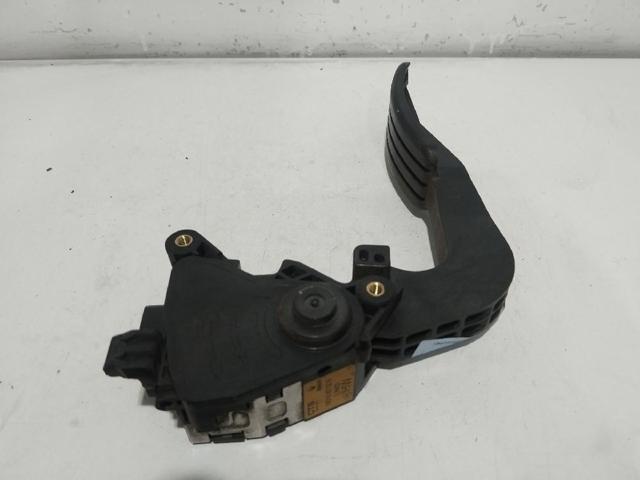 180108712R RENAULT Pedal del acelerador  en stock Huelva