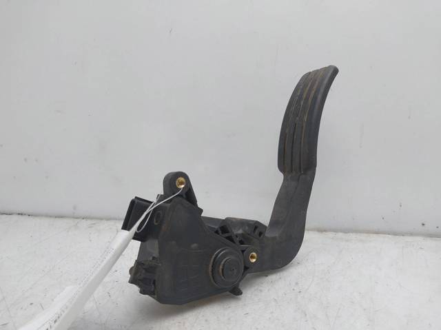 RENAULT 180108712R Pedal del acelerador  en stock Salamanca