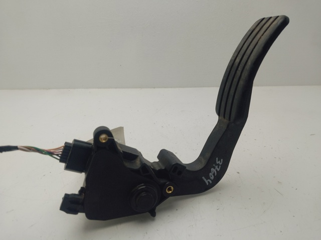 RENAULT 180108712R Pedal del acelerador  comprar en Murcia