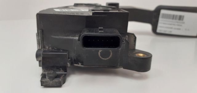 180108712R Pedal del acelerador  comprar en Reus