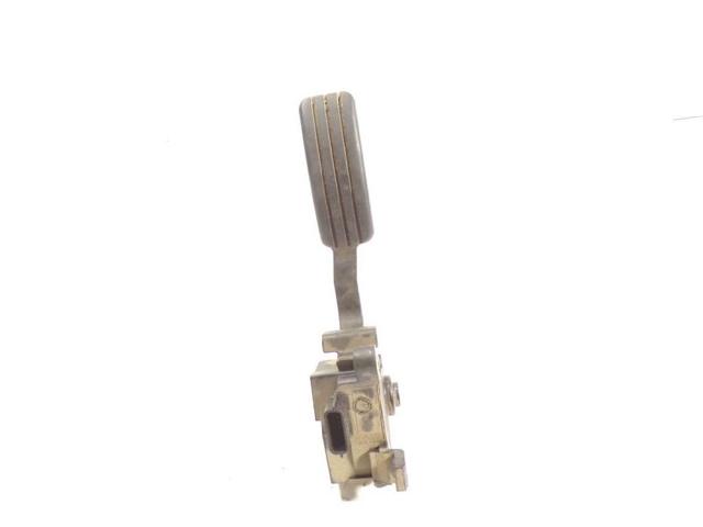 180108712R Pedal del acelerador  comprar en Reus
