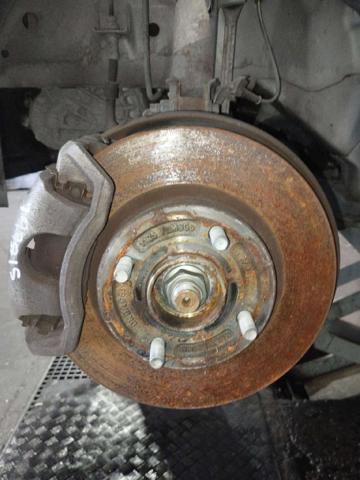 1822687 FORD Mangueta delantera izquierda  en stock Huelva