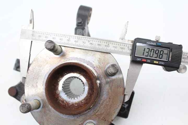 FORD 1822687 Mangueta delantera izquierda  disponible Valladolid