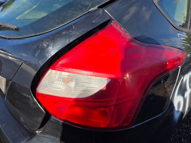 FORD 1825318 Piloto trasero derecho  comprar en Ponferrada