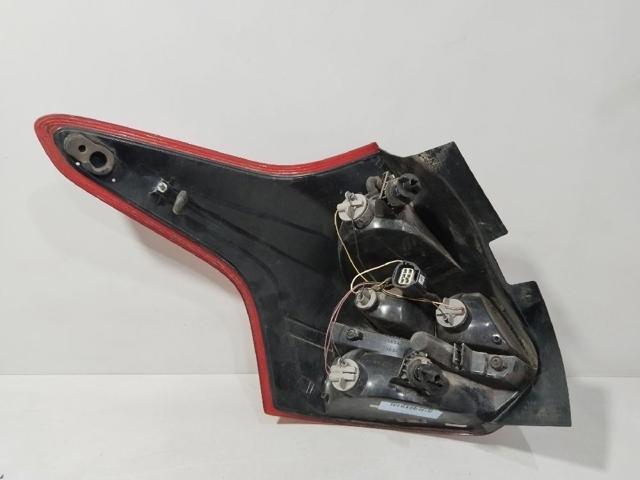 FORD 1825318 Piloto trasero derecho  en stock Salamanca