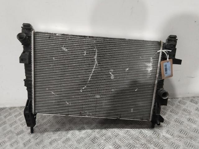 1830143 Radiador de refrigeración del motor  disponible Málaga