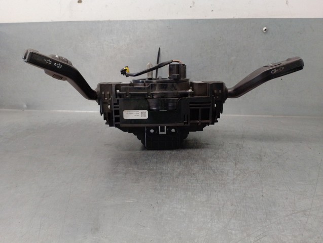 FORD 1834492 Conmutador derecho de la columna de dirección  disponible Lugo