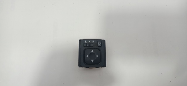 183569 Mitsubishi