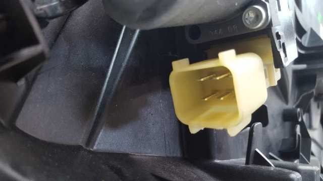 FORD 1836010 Mecanismo de elevalunas de la puerta delantera izquierda  disponible España