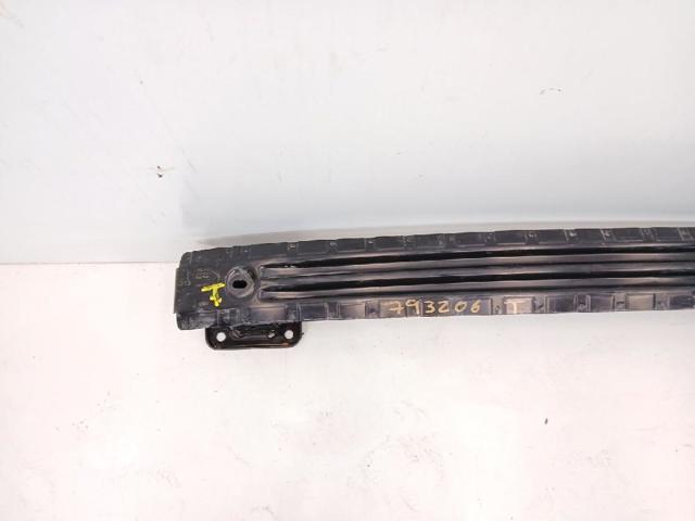 Refuerzo paragolpes trasero Ford Focus 3 CB8