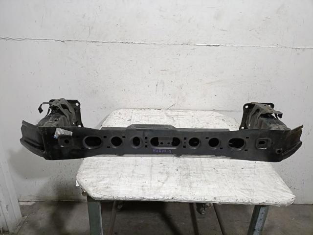 Refuerzo parachoque delantero Ford Focus 3 CB8