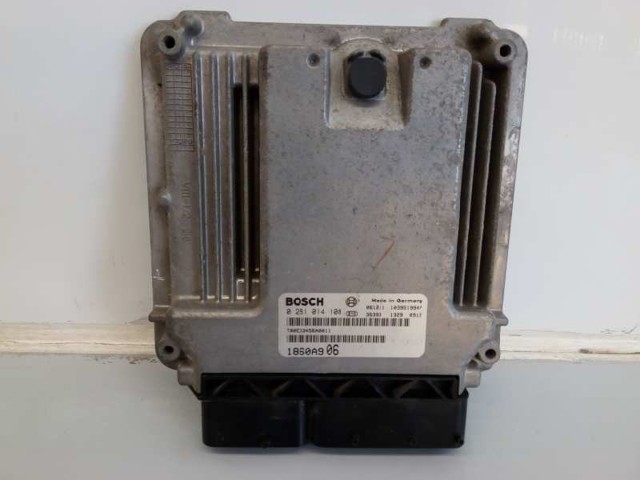 Centralina Del Motor / Modulo De control Del Motor (ecu) 1860A906 Mitsubishi