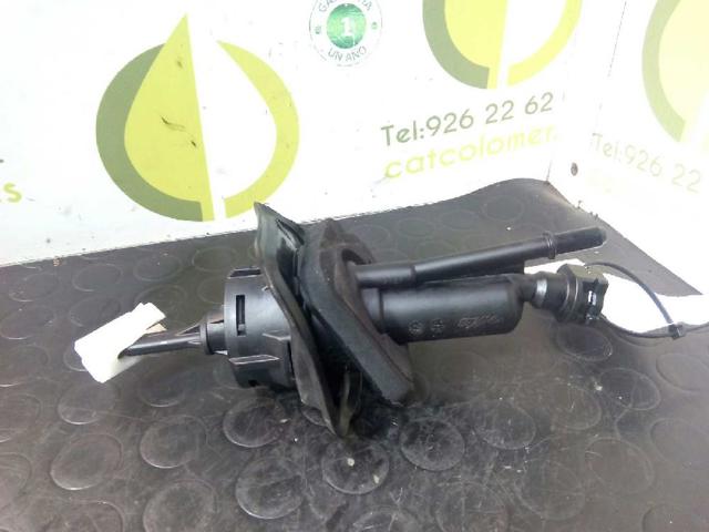 FORD 1863548 Cilindro maestro de embrague  en stock Salamanca