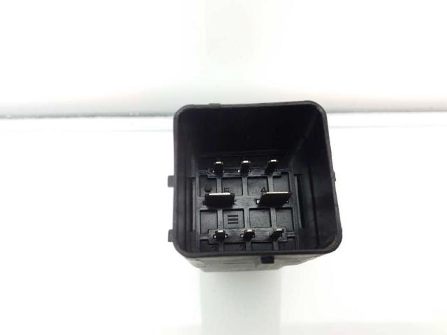 FORD 1865194 Relé de los calentadores  en stock Salamanca