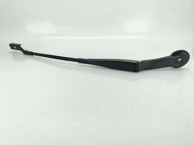 Precio del repuesto Brazo del limpiaparabrisas, lavado de parabrisas, luna delantera Focus III familiar