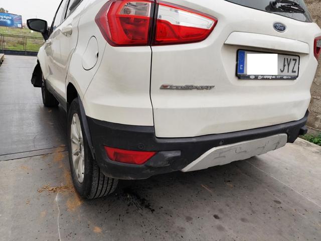 Paragolpes trasero para Ford ECOSPORT  ()