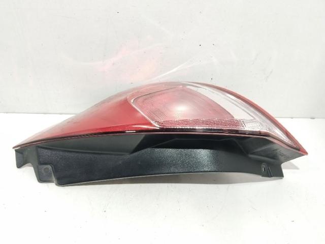 FORD 1877010 Piloto trasero derecho  en stock Terrassa