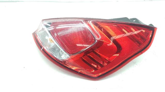 1877010 FORD Piloto trasero derecho  en stock Córdoba