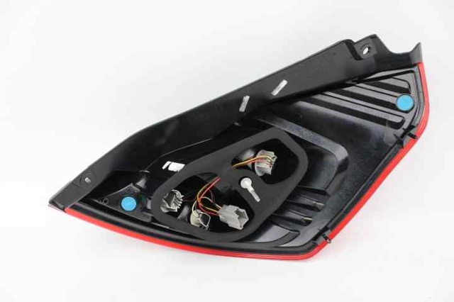 1877011 Piloto trasero izquierdo  en stock Sabadell