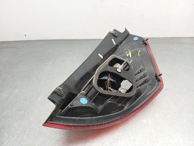 1877011 Piloto trasero izquierdo  en stock Sabadell