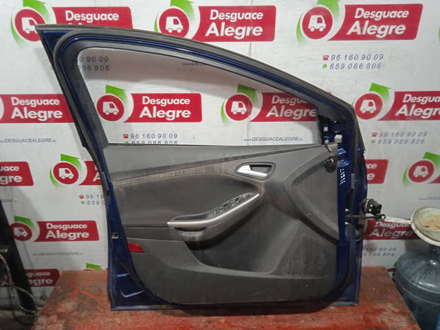 Puerta delantera izquierda Ford Focus 3 CB8