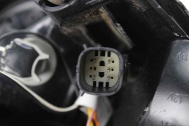 FORD 1906354 Piloto trasero derecho comprar Tarragona