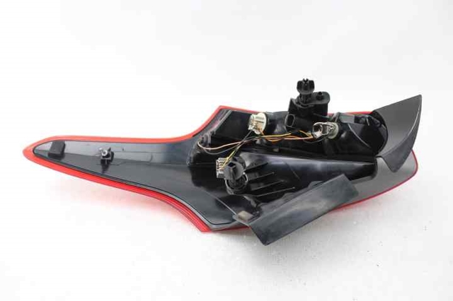 FORD 1906355 Piloto trasero izquierdo  en stock Terrassa