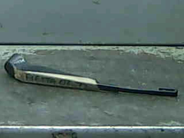 FORD 1908779 Brazo del limpiaparabrisas, trasero comprar Tarragona