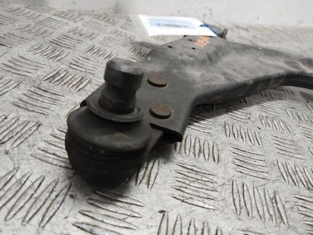 FORD 1909998 Brazo inferior izquierdo de la suspensión delantera  disponible Lugo