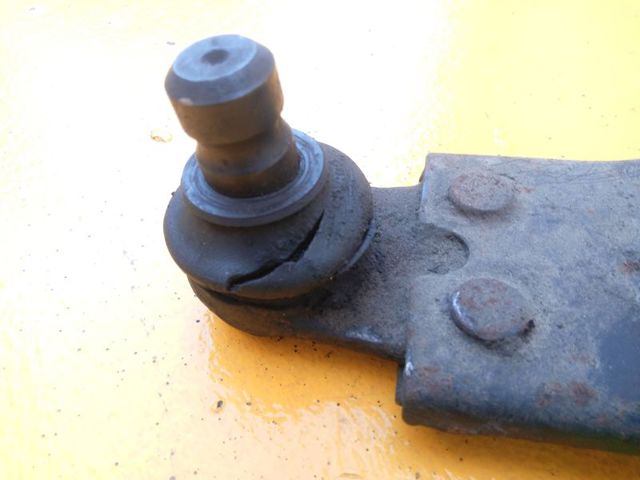 FORD 1909998 Brazo inferior izquierdo de la suspensión delantera  disponible España