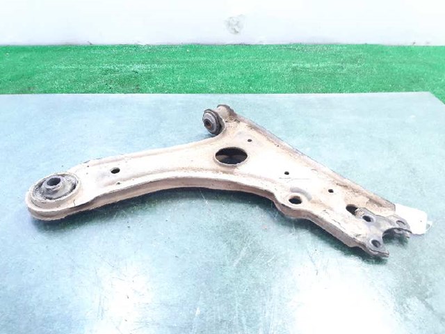 191407151B VAG Brazo inferior izquierdo/derecho de suspensión delantera  disponible Ourense