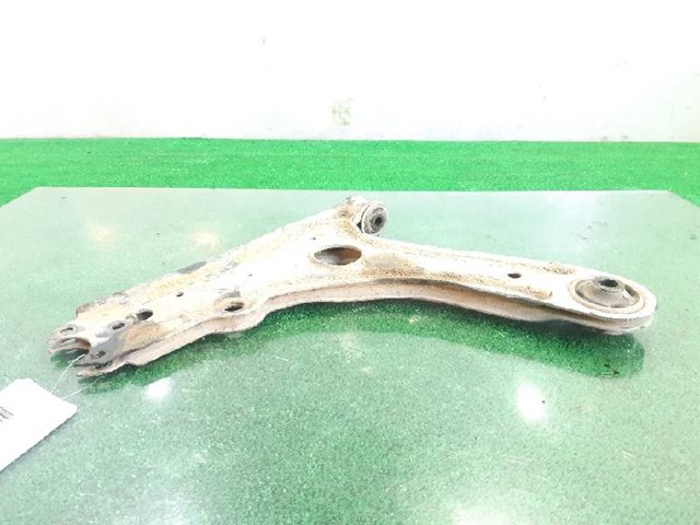 VAG 191407151B Brazo inferior izquierdo/derecho de suspensión delantera  comprar en Ponferrada
