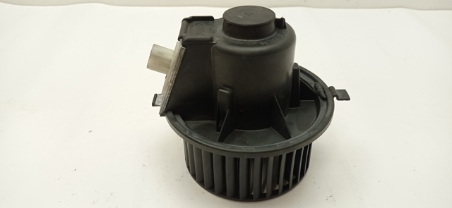 191819021 VAG Ventilador habitáculo  en stock Gandía