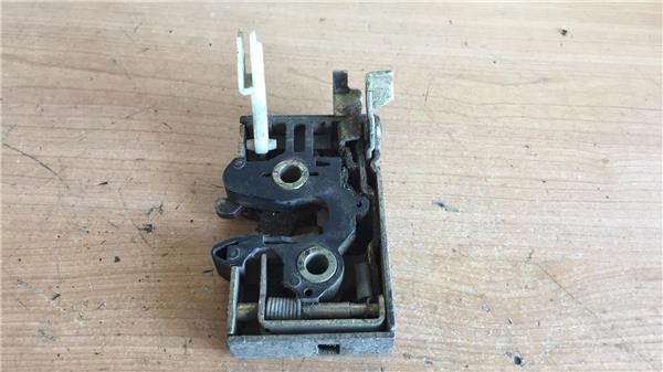 VAG 191837015C Cerradura  en stock Salamanca