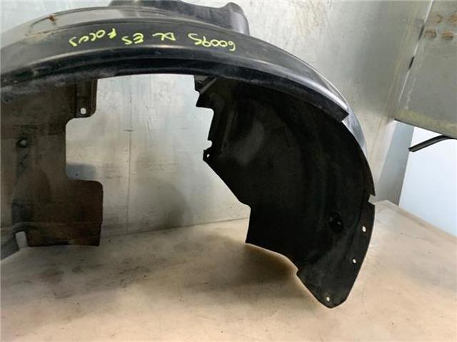 FORD 1919104 Guardalodos interior izquierdo, guardafango delantero comprar Pamplona