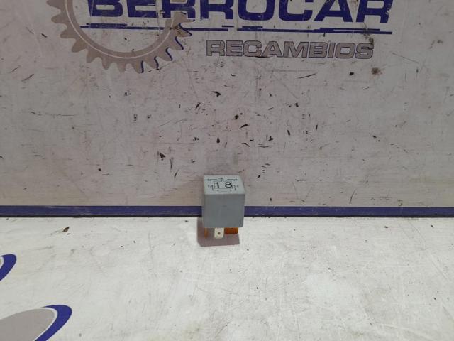 VAG 191937503 Relé ventilador  en stock Terrassa