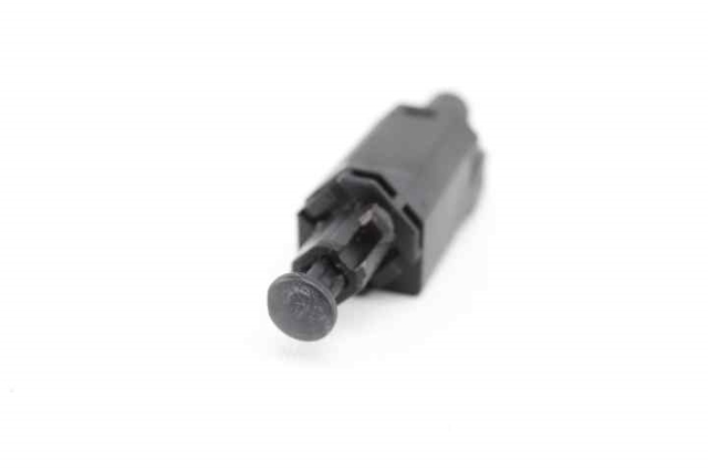 VAG 191945515B Interruptor de luz de freno  disponible España
