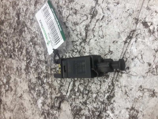 VAG 191945515B Interruptor de luz de freno  en stock Valencia