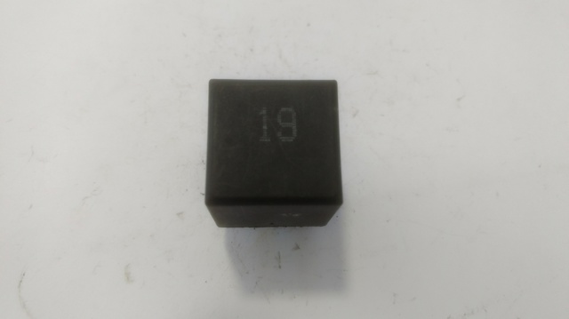 Relé de intermitencia del limpiaparabrisas Volkswagen Passat 3A5, 351, 315