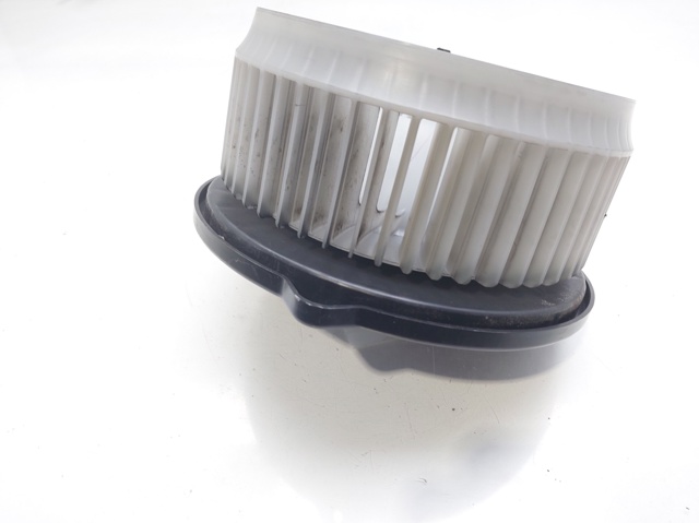 1940001730 Motor del ventilador del calefactor  disponible Utrera