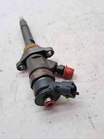 1980K9 Inyector de combustible  disponible Utrera