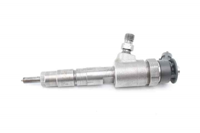 1980S5 PEUGEOT Inyector de combustible  disponible Ourense