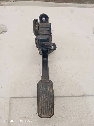 Comprar Pedal del acelerador Toyota Land Cruiser  J12 a bajo precio