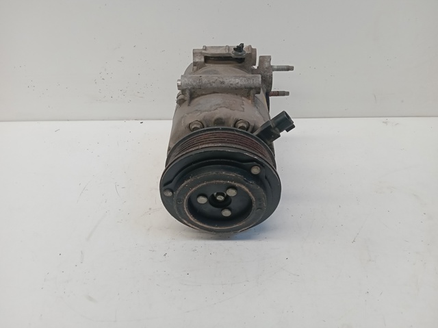 FORD 19D629AB Compresor de aire acondicionado  disponible Lugo