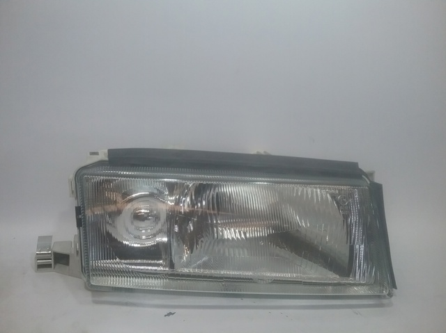 Luz derecha 1AJ246003201 VAG