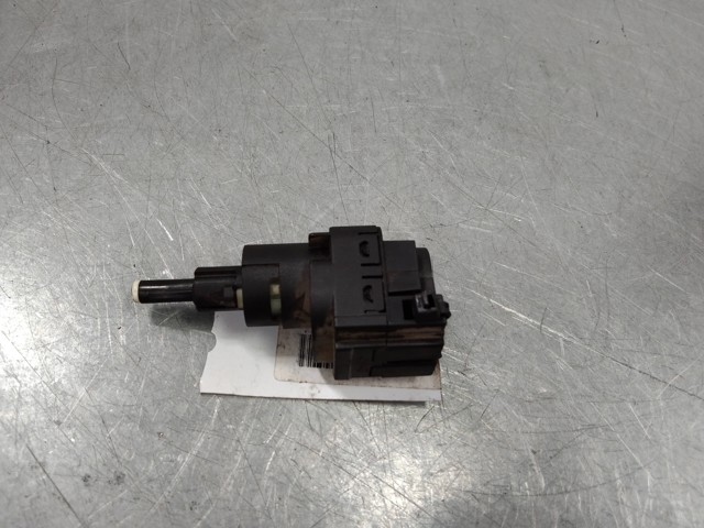 VAG 1C0945511A Interruptor de luz de freno  en stock Terrassa
