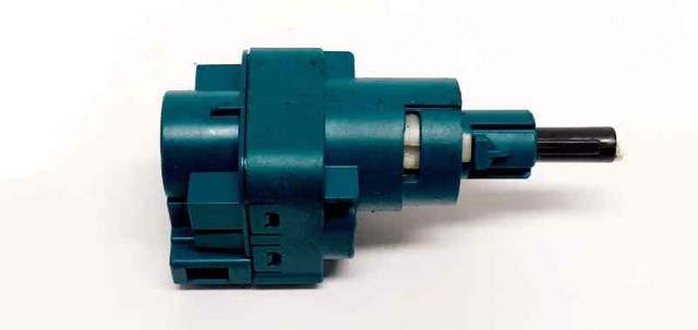 VAG 1C0945511A Interruptor de luz de freno  en stock Valencia