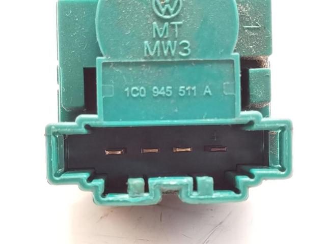 VAG 1C0945511A Interruptor de luz de freno  disponible Valladolid