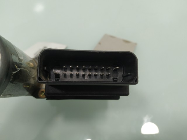 1C0959812A Motor del elevalunas de la puerta trasera derecha comprar Almería