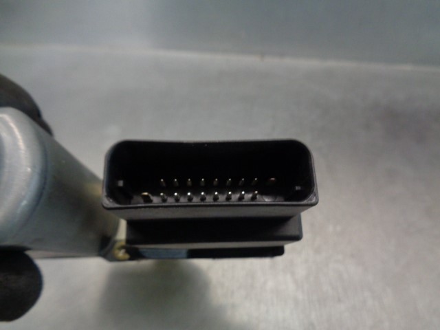 VAG 1C0959812A Motor del elevalunas de la puerta trasera derecha comprar Tarragona